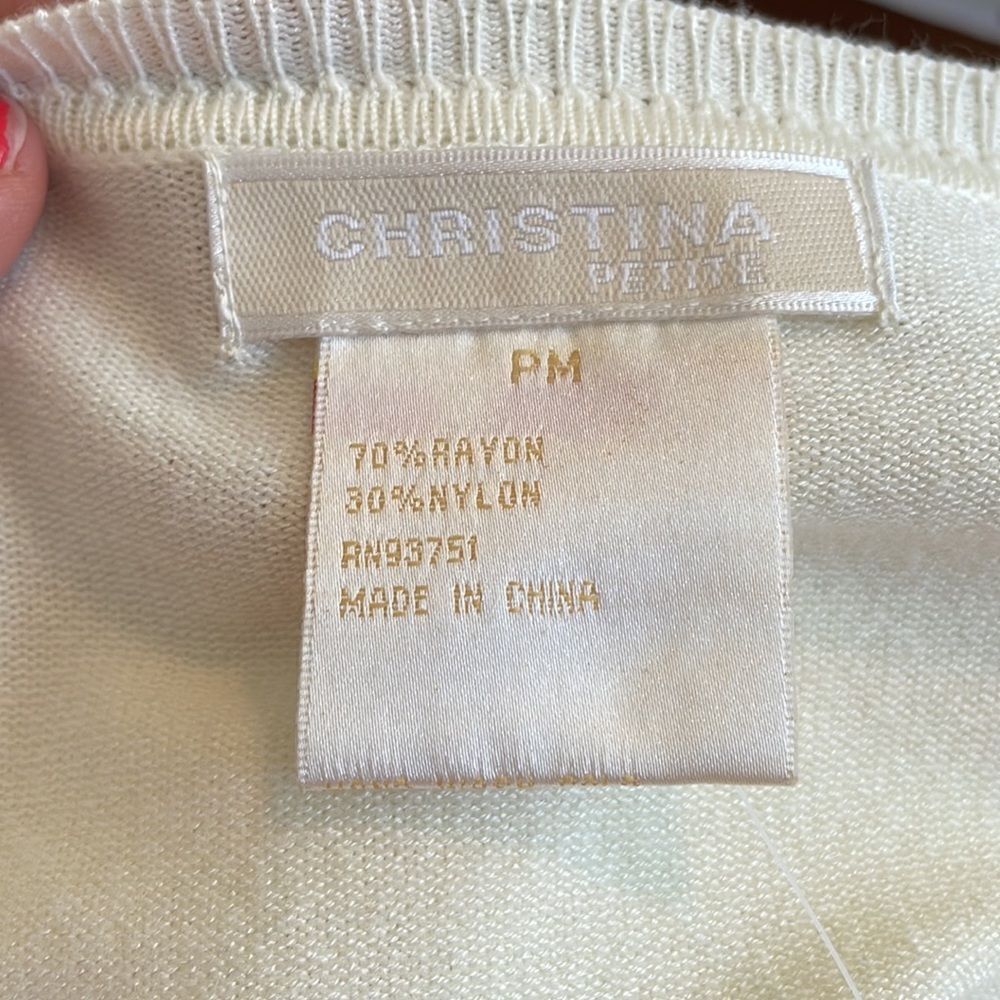 NWT Christina Petite ivory/cream rayon/nylon‎ cardigan sweater/ rhinestone clasp - Picture 7 of 9